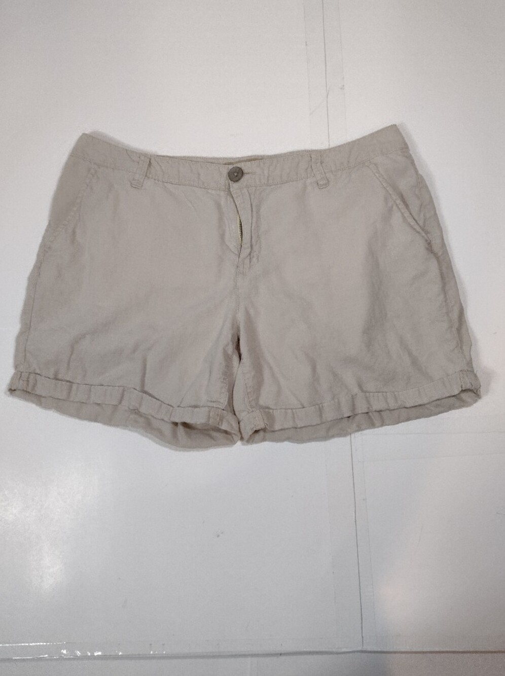 Nine West Vintage America Light Beige Women's Casual Linen-Blend Shorts(12)